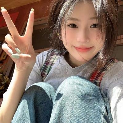 螺旋梯海报